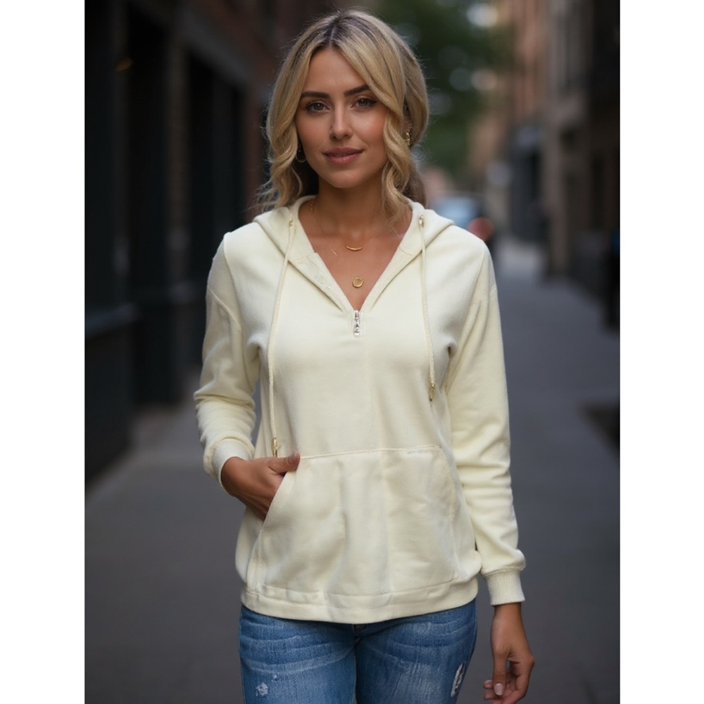 NEW•L-XL•Zen Lily Furry Soft Cream Half Zip-Up Hoodie